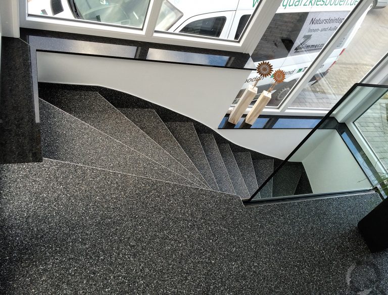 Steinteppich Treppe